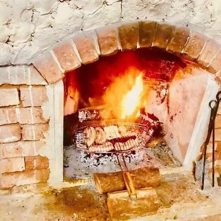 Saint Nicholas Heights Tatil Evi *