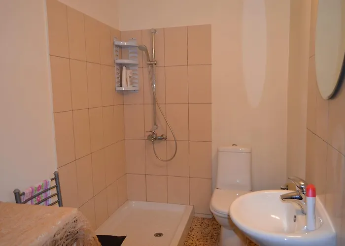 Saint Nicholas Heights *