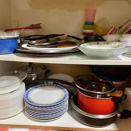 Saint Nicholas Heights Nyaraló Chakistra