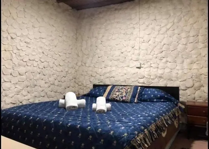 Saint Nicholas Heights * Chakistra